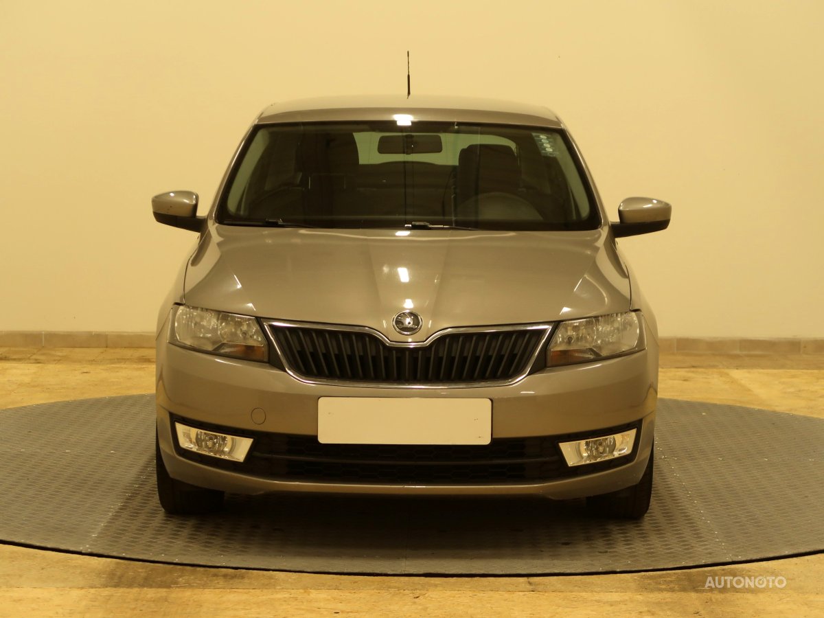 Škoda Rapid, 2012 - pohled č. 2