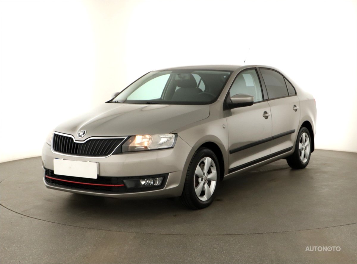 Škoda Rapid, 2013 - pohled č. 3
