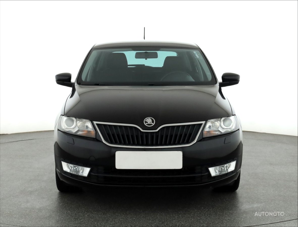 Škoda Rapid Spaceback, 2013 - pohled č. 2