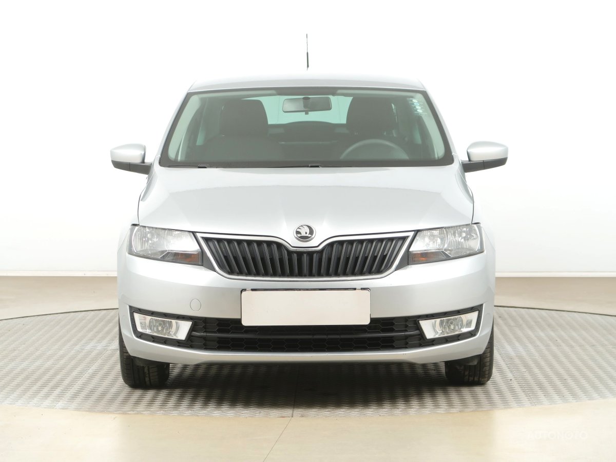Škoda Rapid, 2012 - pohled č. 2