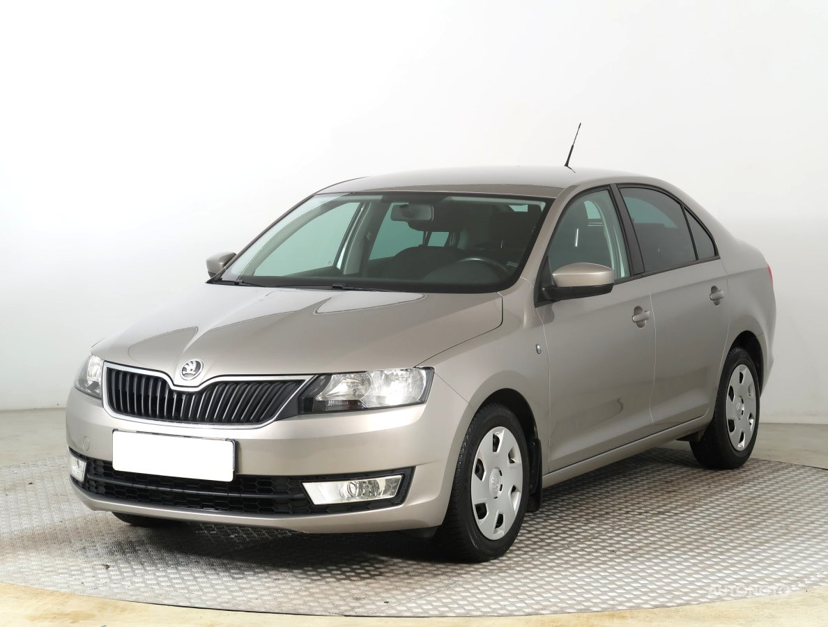 Škoda Rapid, 2013 - pohled č. 3