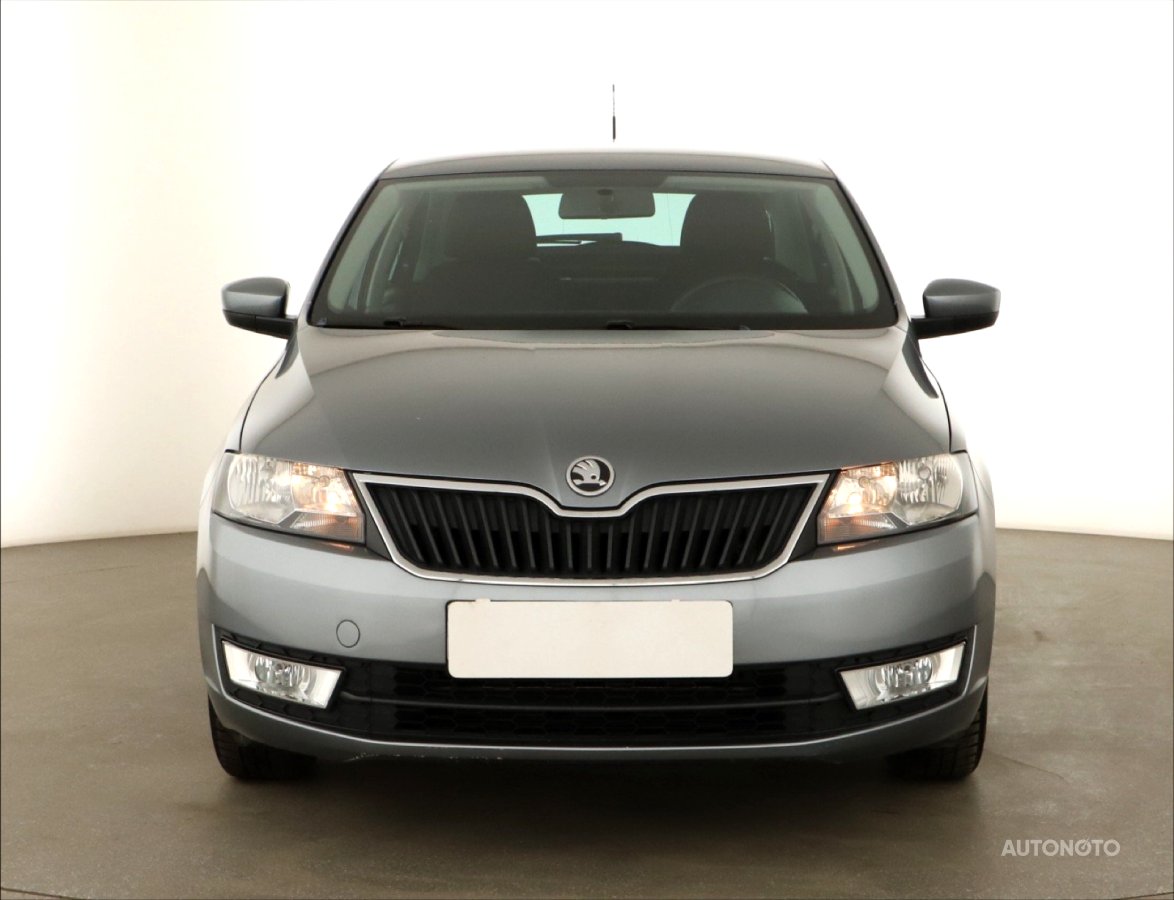 Škoda Rapid, 2013 - pohled č. 2