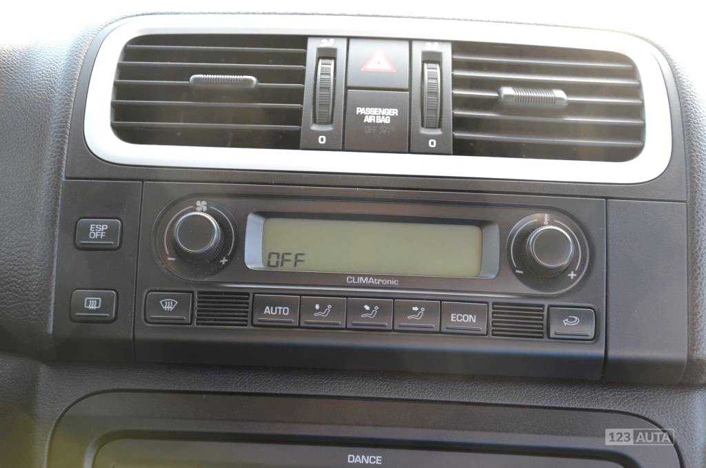 Škoda Roomster Scout, 2008 - pohled č. 15