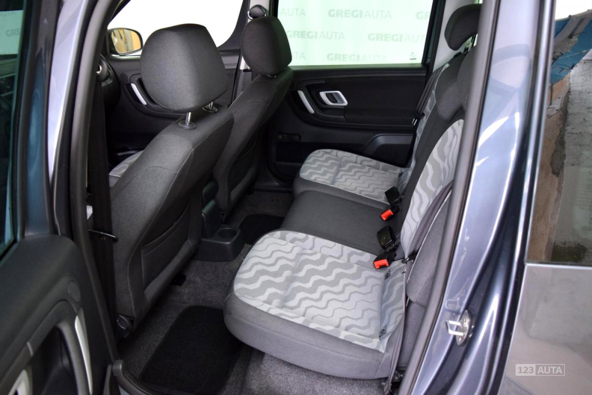 Škoda Roomster, 2008 - pohled č. 8