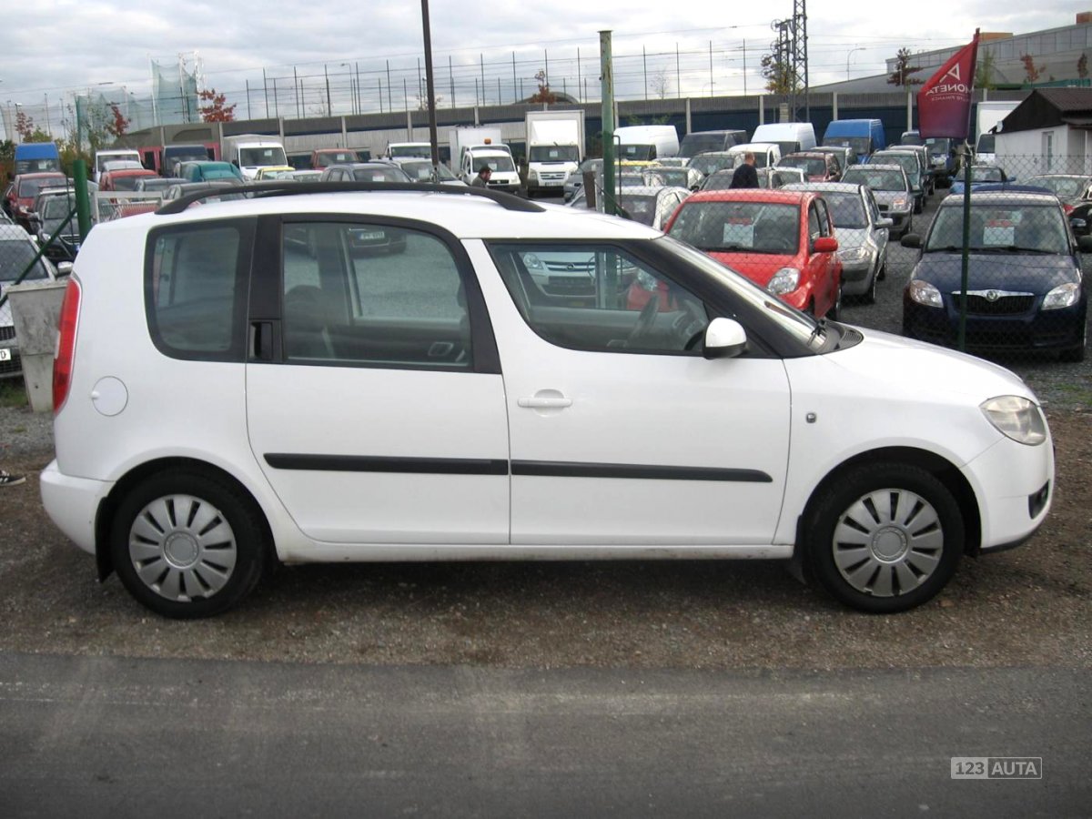 Škoda Roomster, 2006 - pohled č. 6