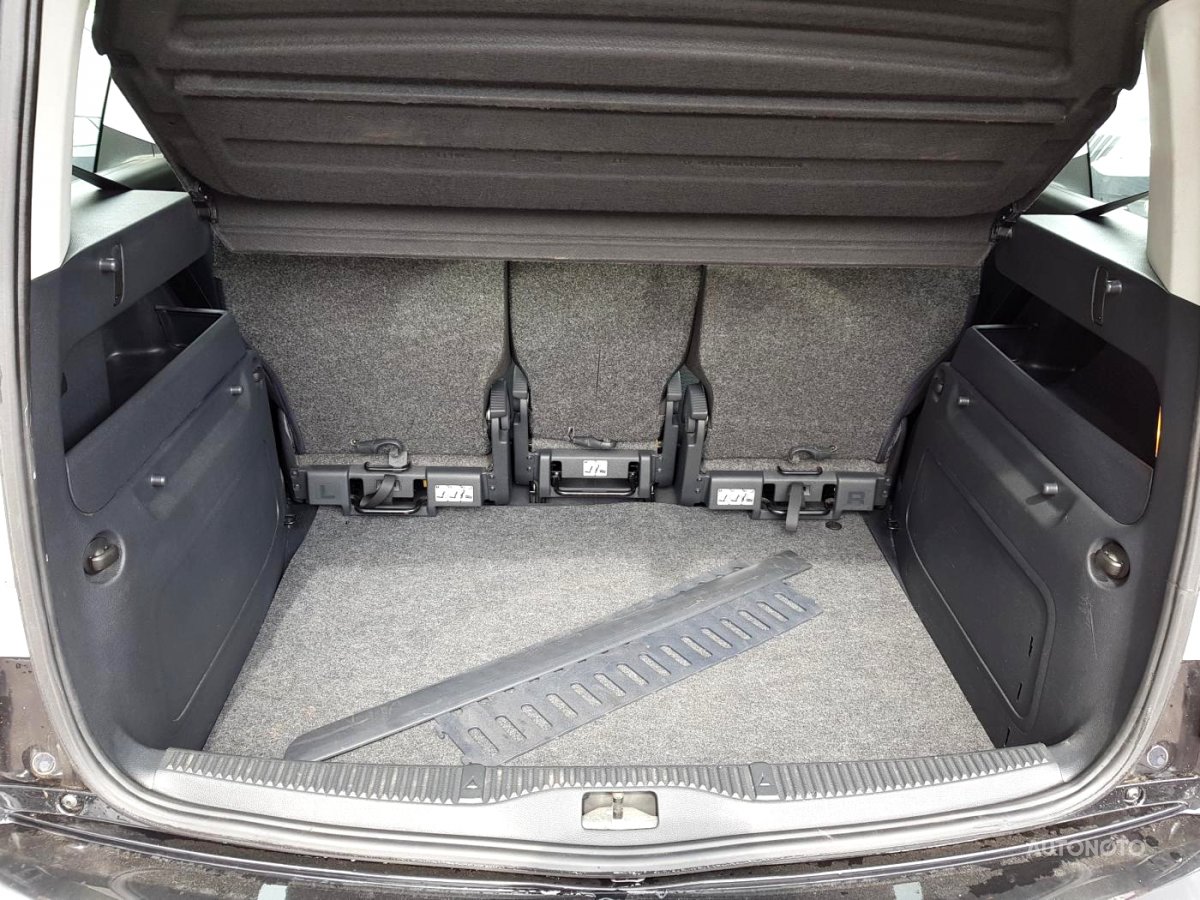 Škoda Roomster, 2011 - pohled č. 8