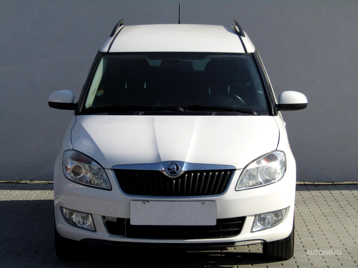 Škoda Roomster, 2013 - pohled č. 2