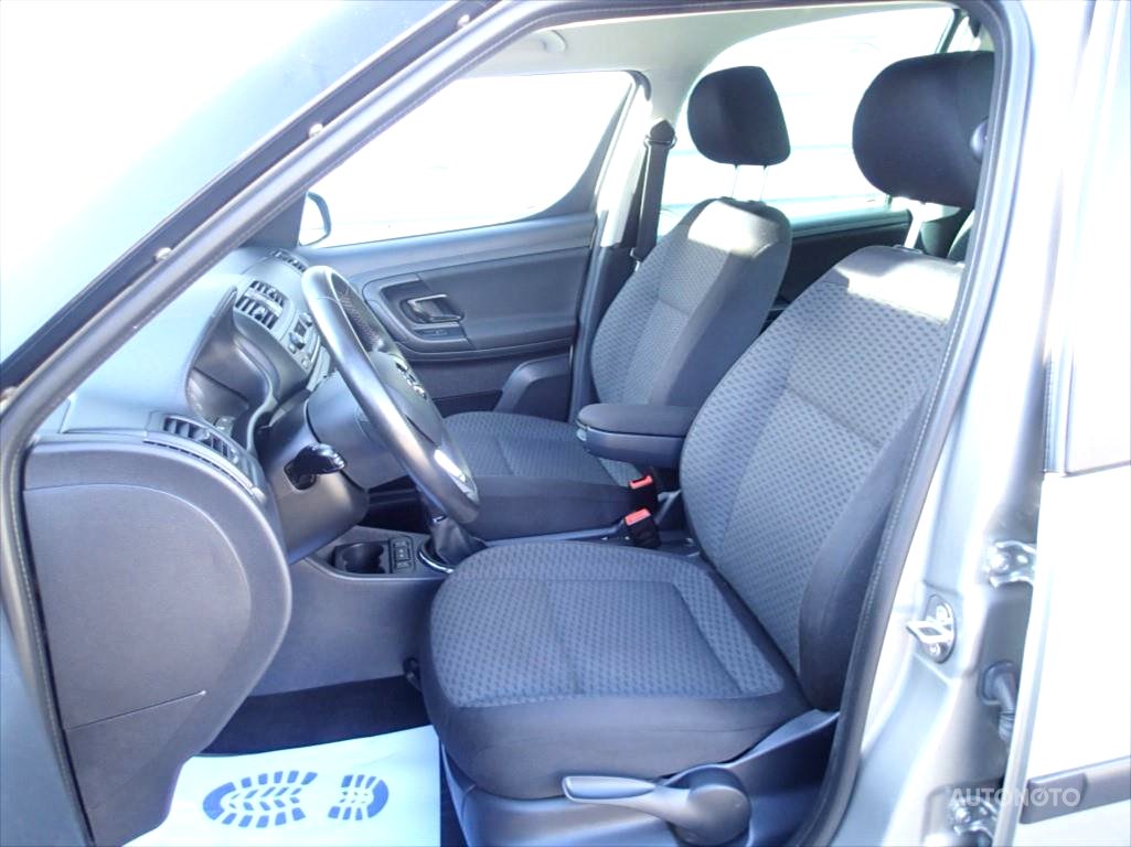 Škoda Roomster, 2015 - pohled č. 8