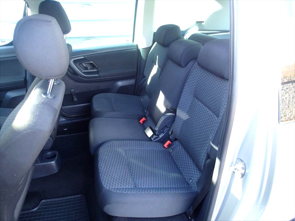 Škoda Roomster, 2015 - pohled č. 9