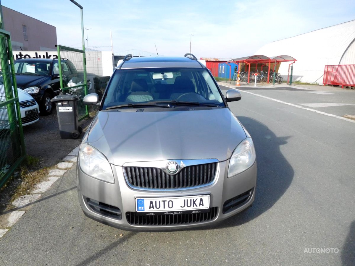 Škoda Roomster, 2007 - pohled č. 3