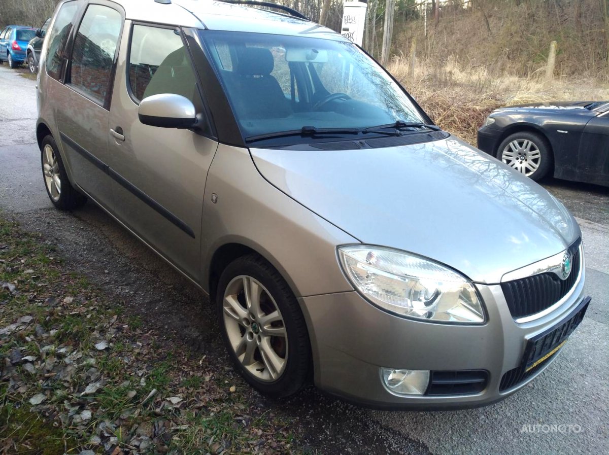 Škoda Roomster, 2006 - pohled č. 2