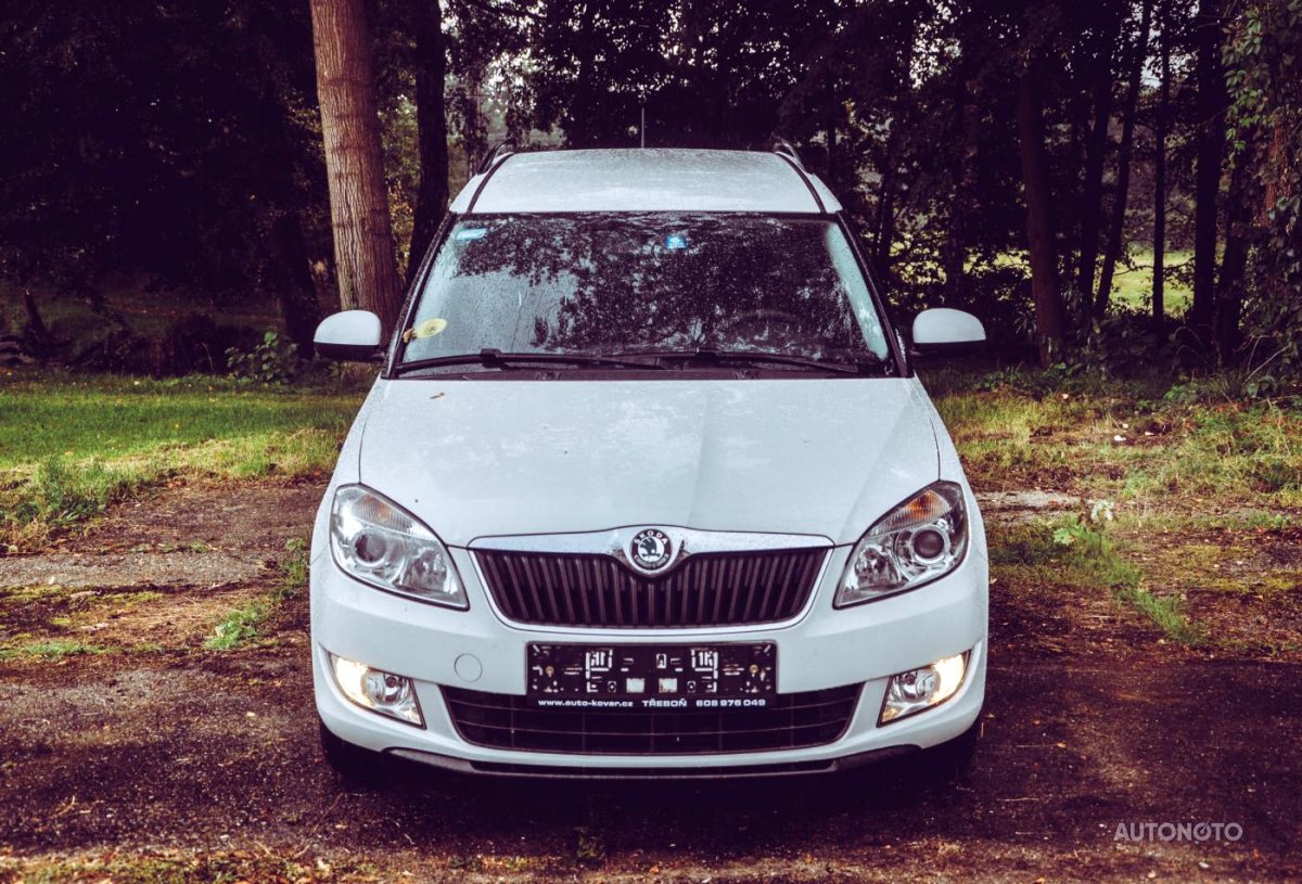 Škoda Roomster, 2011 - pohled č. 2