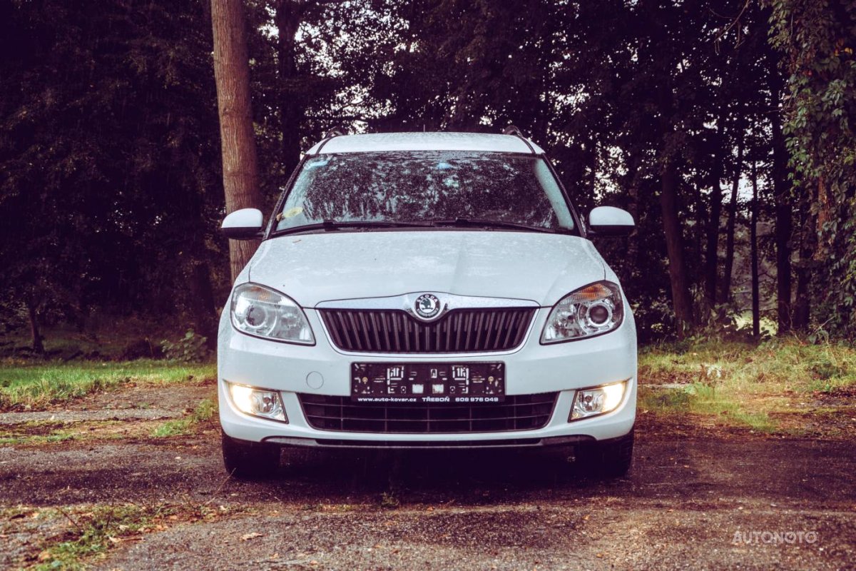 Škoda Roomster, 2011 - pohled č. 3