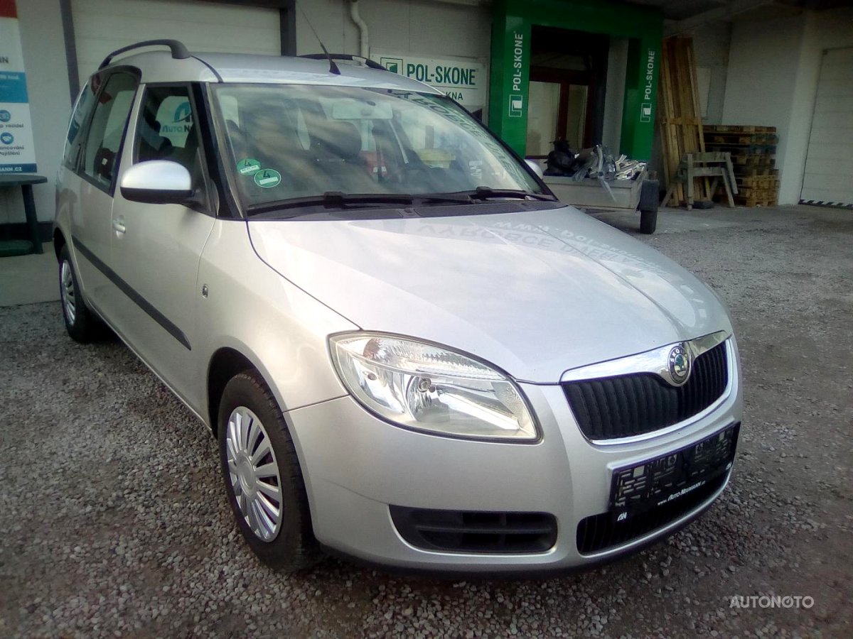 Škoda Roomster, 2006 - pohled č. 3