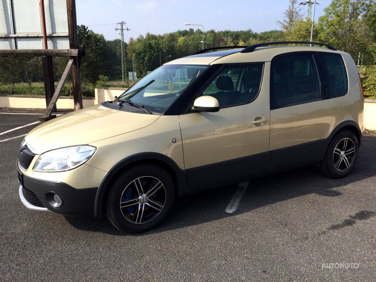 Škoda Roomster, 2010 - celkový pohled