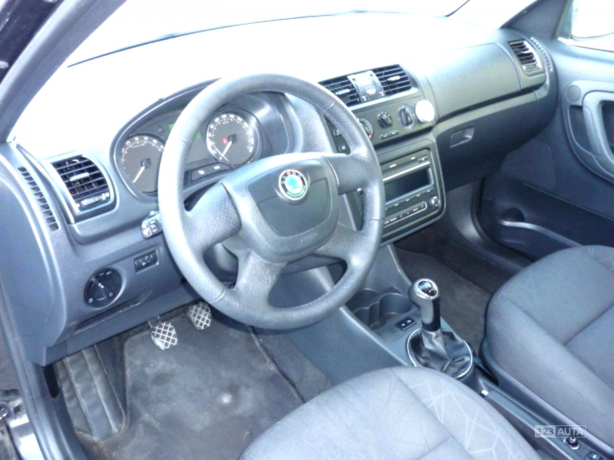 Škoda Roomster, 2011 - pohled č. 11