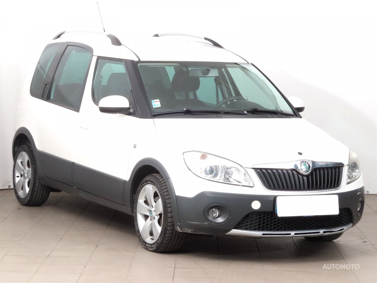 Škoda Roomster, 2013 - celkový pohled