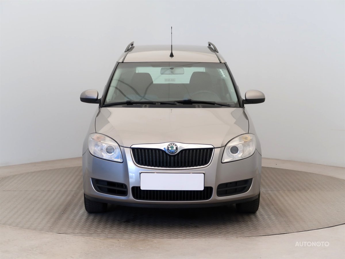 Škoda Roomster, 2006 - pohled č. 2