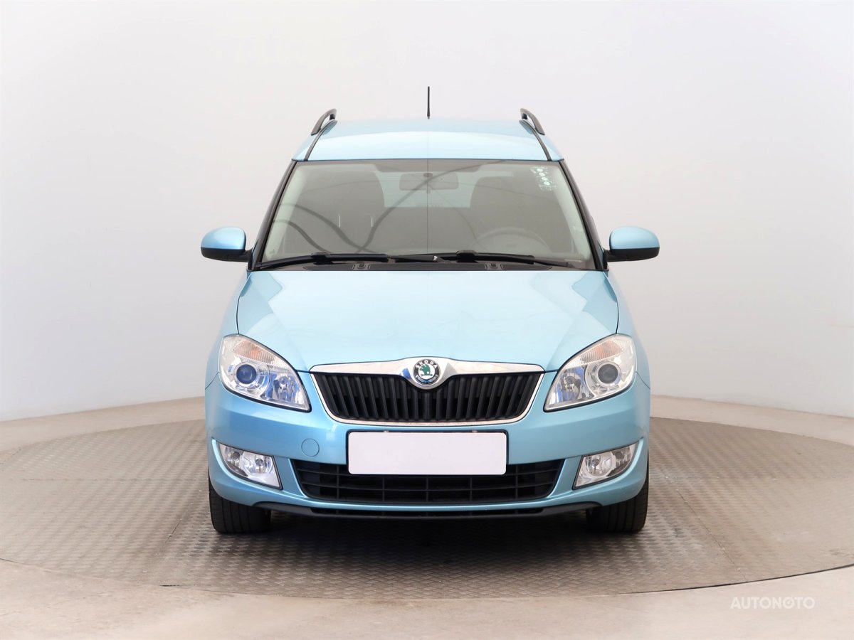 Škoda Roomster, 2012 - pohled č. 2