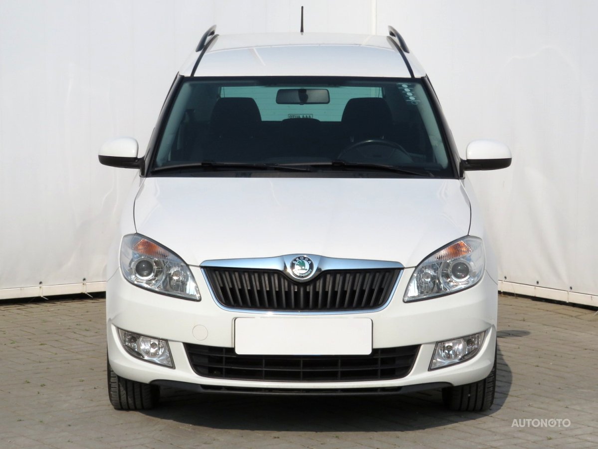 Škoda Roomster, 2011 - pohled č. 2