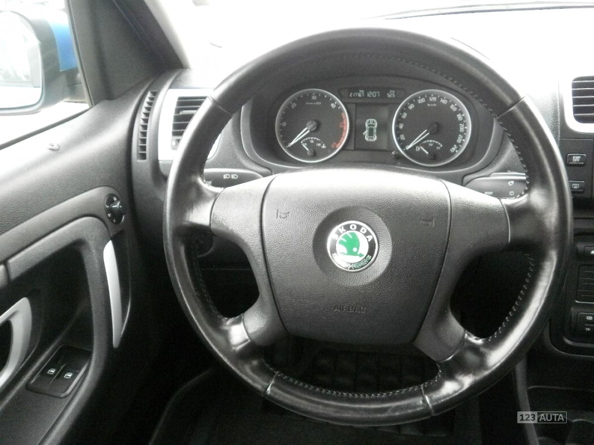 Škoda Roomster, 2006 - pohled č. 8
