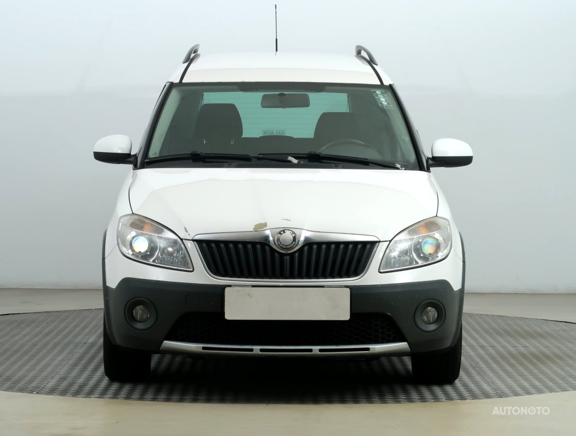 Škoda Roomster, 2010 - pohled č. 2