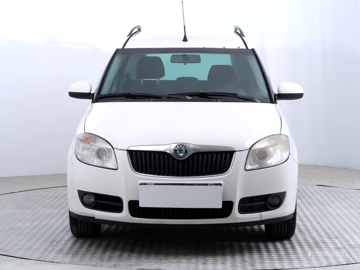 Škoda Roomster, 2010 - pohled č. 2