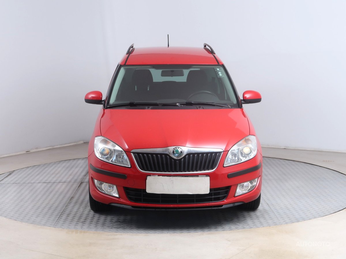 Škoda Roomster, 2012 - pohled č. 2