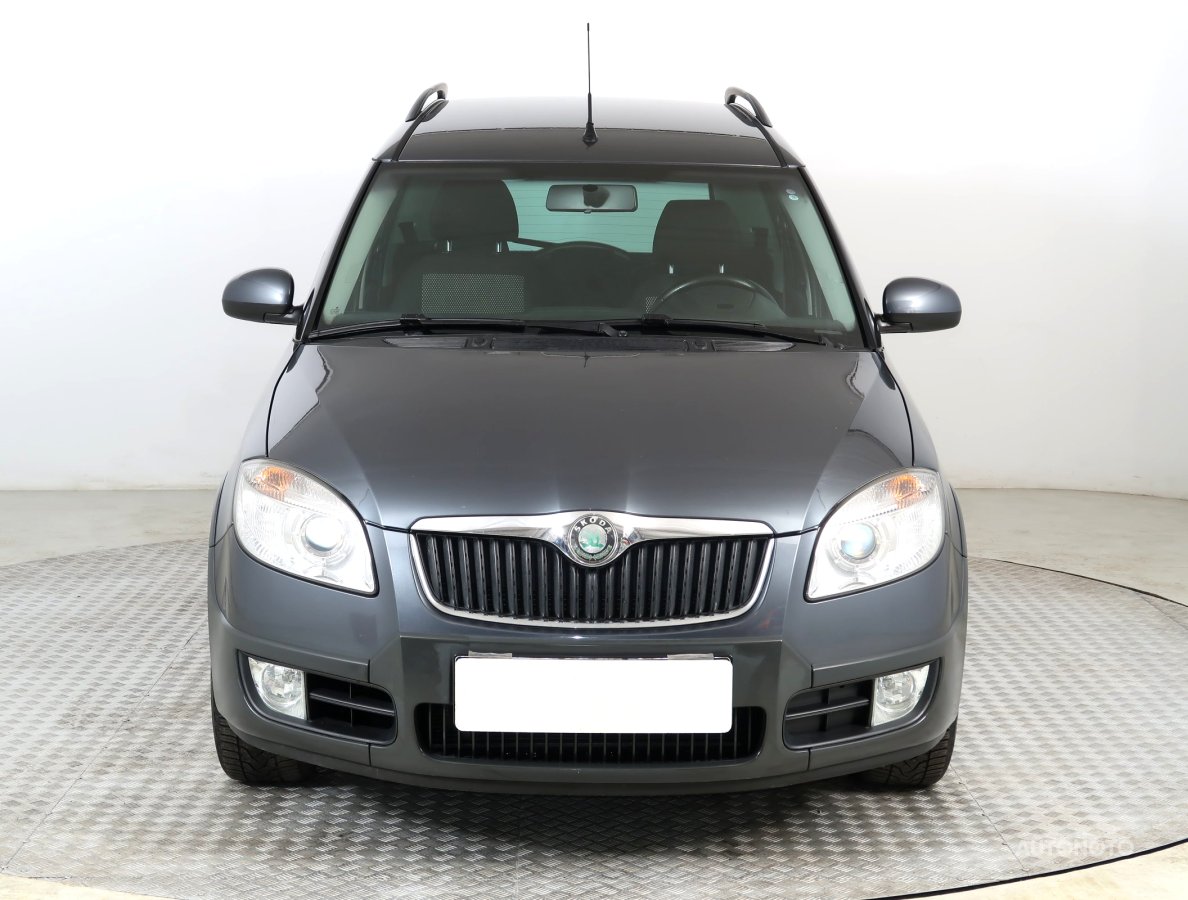 Škoda Roomster, 2008 - pohled č. 2