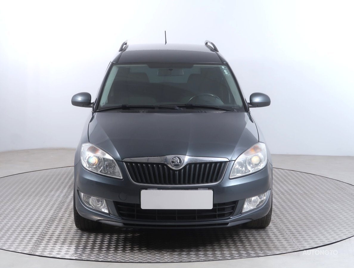 Škoda Roomster, 2014 - pohled č. 2