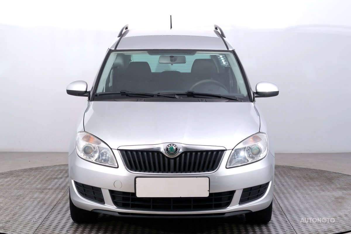 Škoda Roomster, 2012 - pohled č. 2