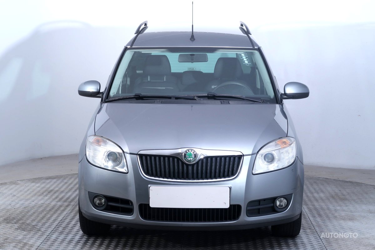 Škoda Roomster, 2010 - pohled č. 2