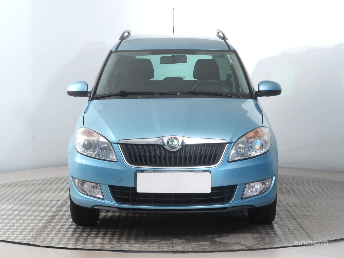 Škoda Roomster, 2011 - pohled č. 2