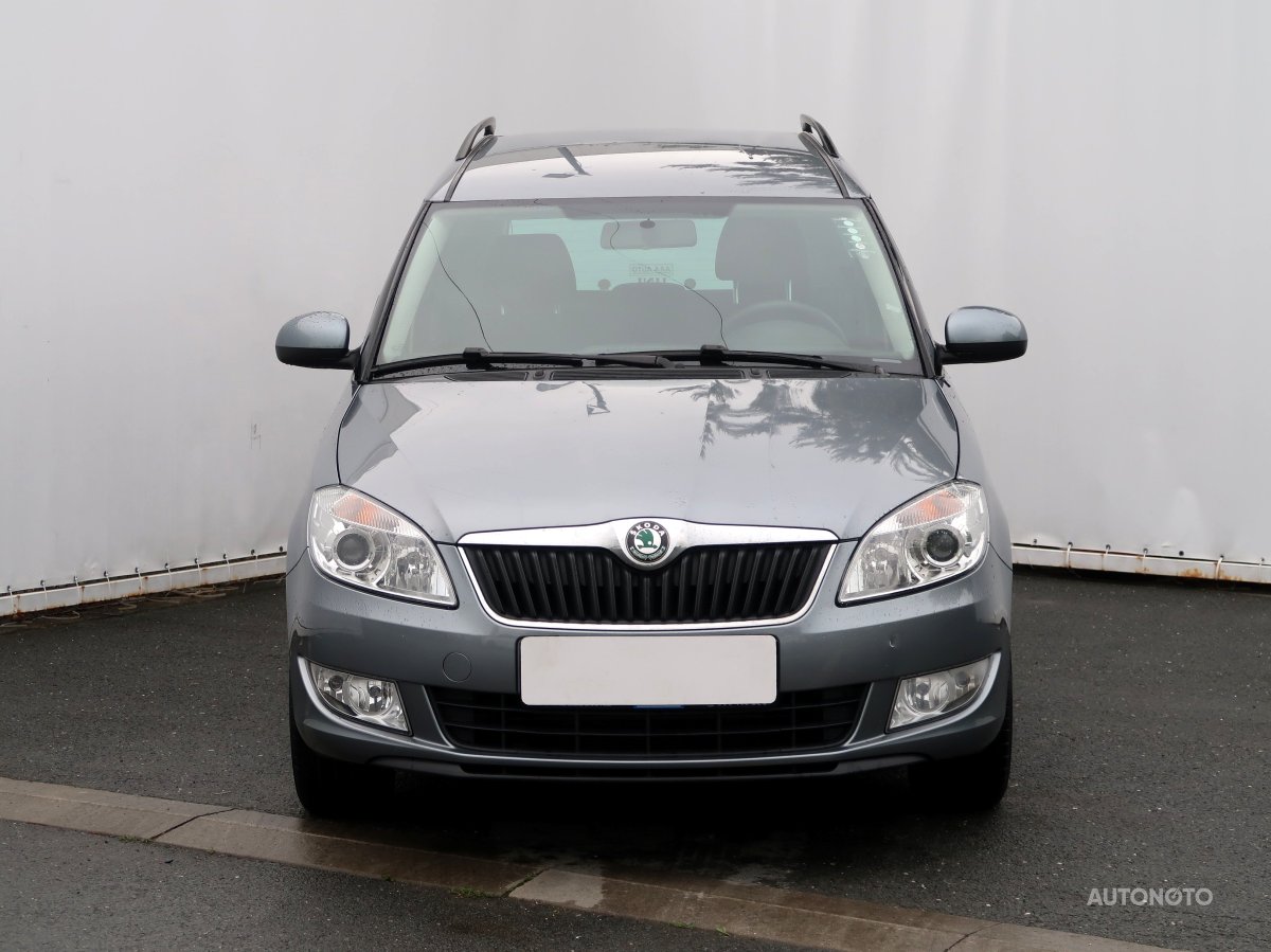 Škoda Roomster, 2011 - pohled č. 2