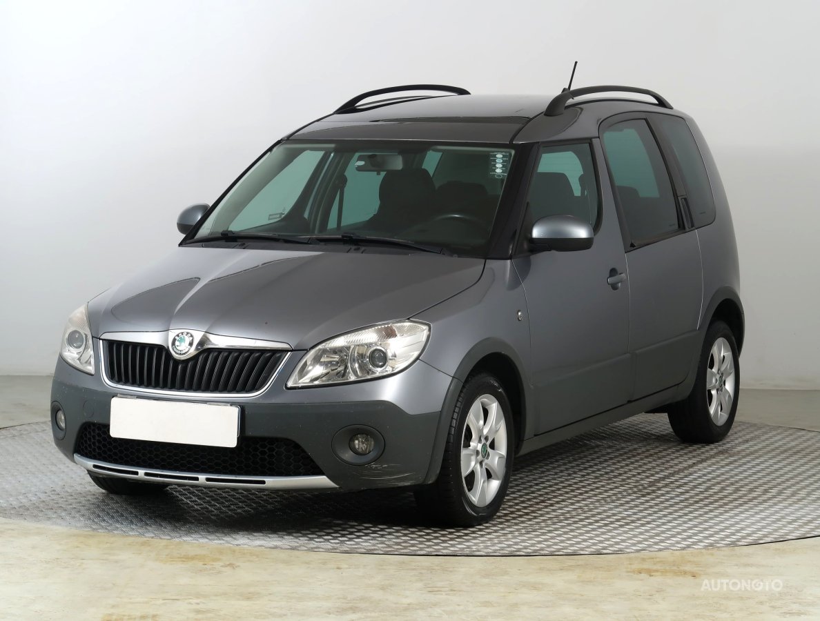 Škoda Roomster, 2011 - pohled č. 3