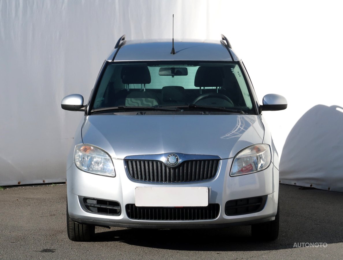 Škoda Roomster, 2008 - pohled č. 2