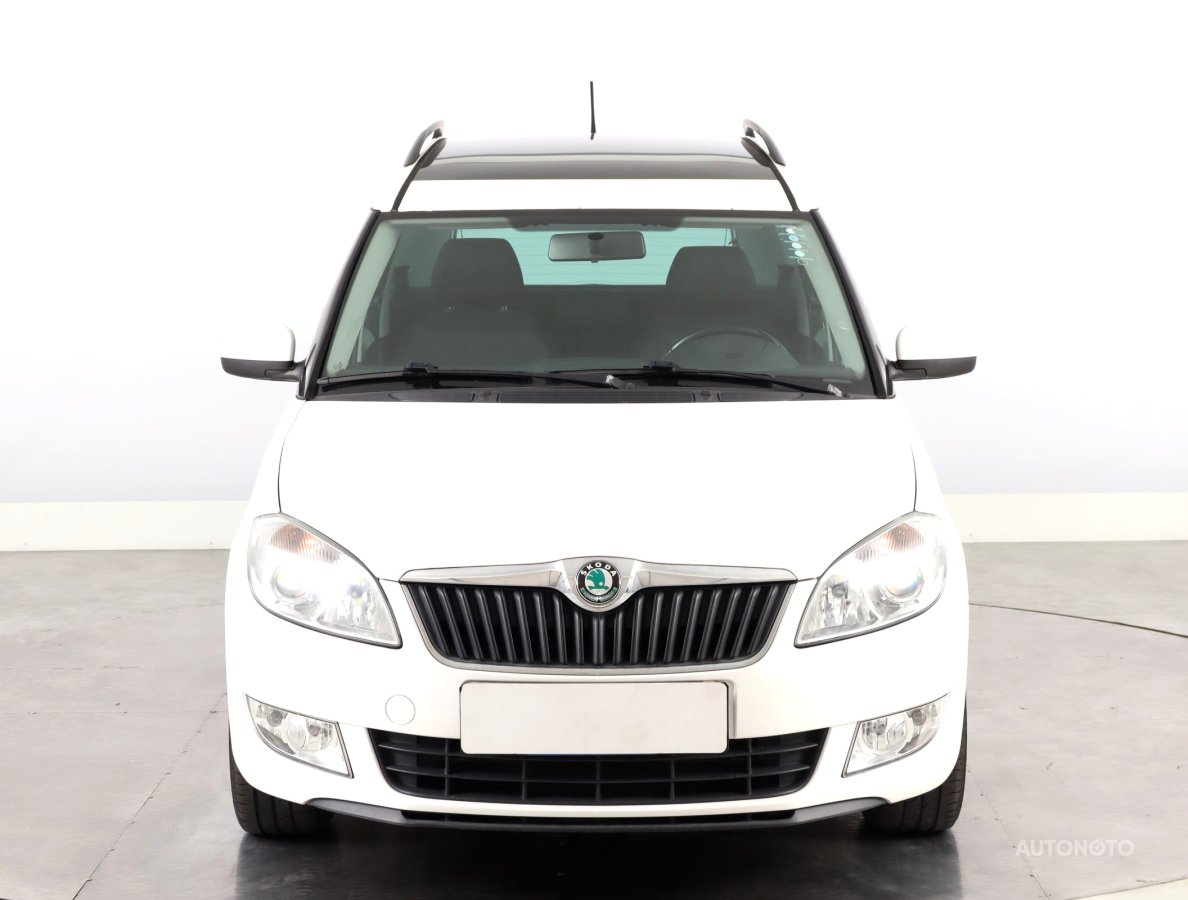 Škoda Roomster, 2012 - pohled č. 2