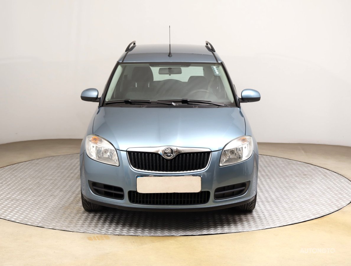 Škoda Roomster, 2008 - pohled č. 2