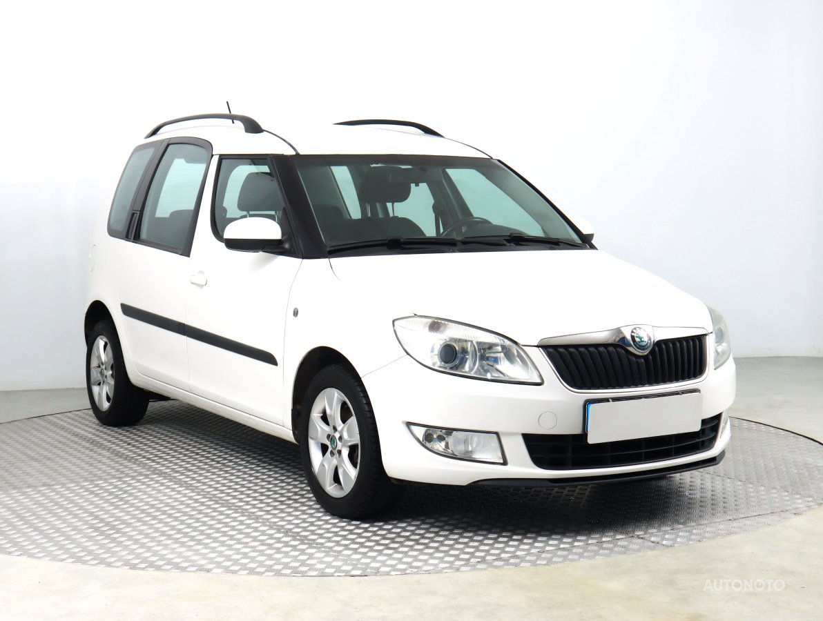 Škoda Roomster, 2011 - celkový pohled