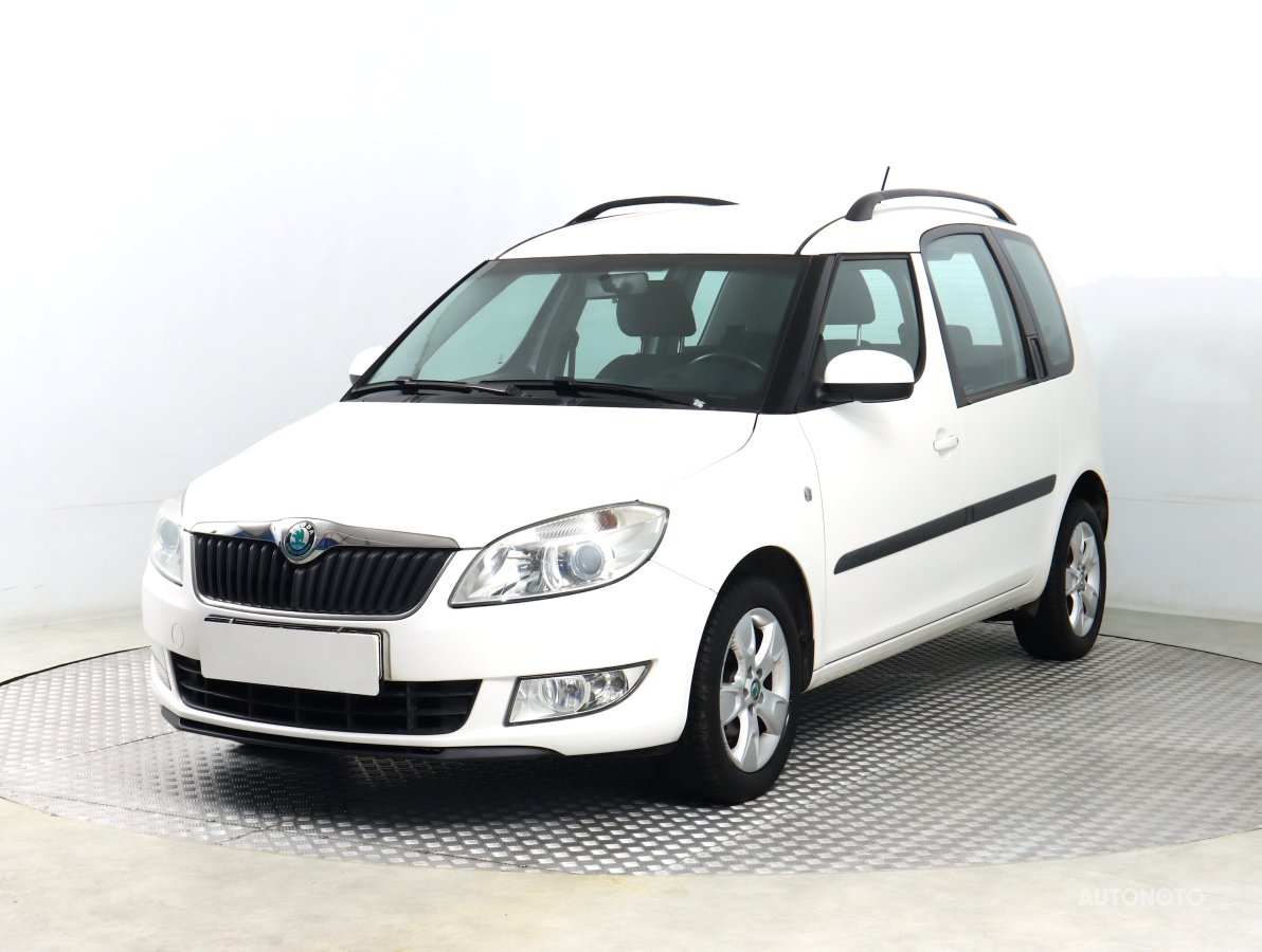 Škoda Roomster, 2011 - pohled č. 3