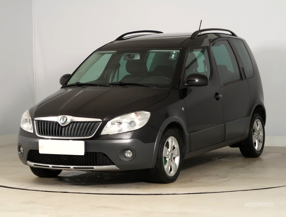 Škoda Roomster, 2012 - pohled č. 3