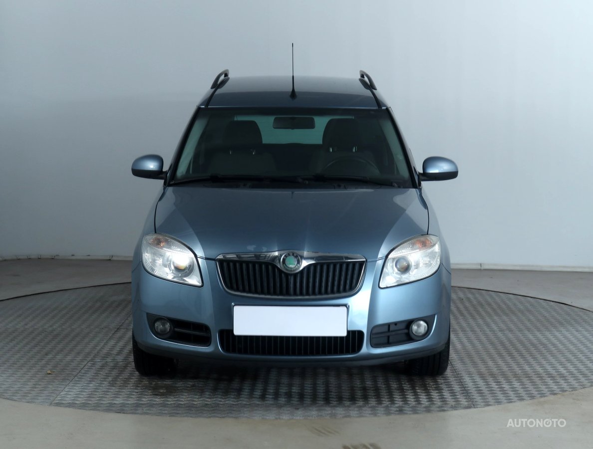 Škoda Roomster, 2008 - pohled č. 2