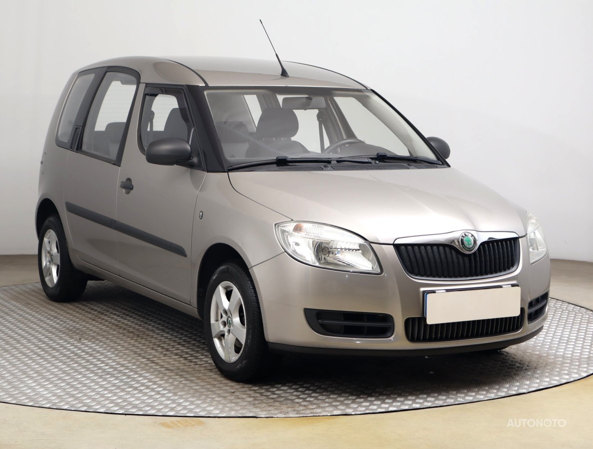 Škoda Roomster, 2009 - celkový pohled
