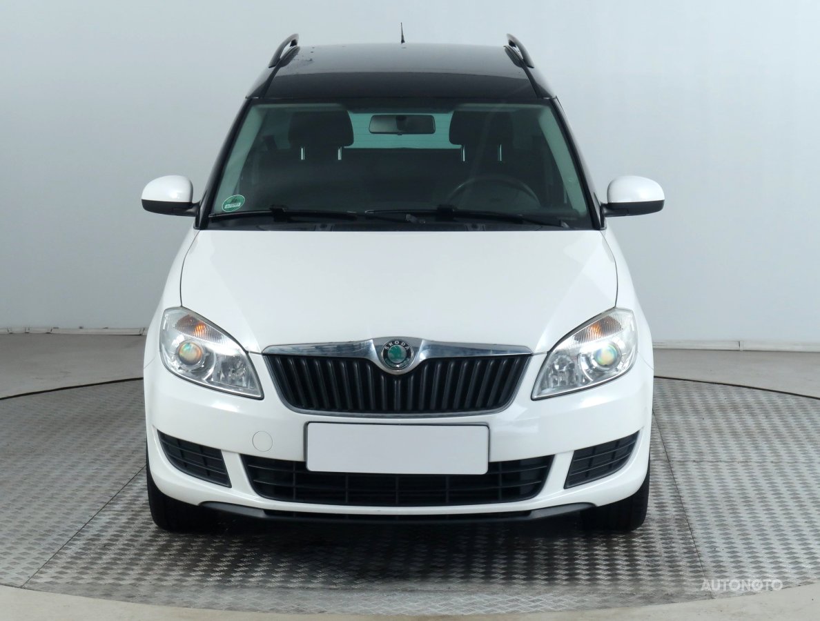 Škoda Roomster, 2011 - pohled č. 2