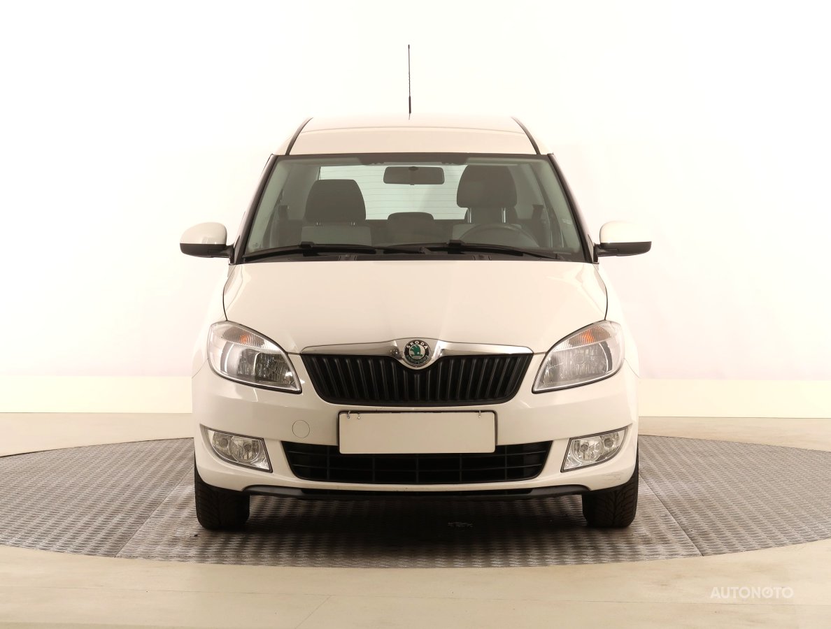 Škoda Roomster, 2011 - pohled č. 2