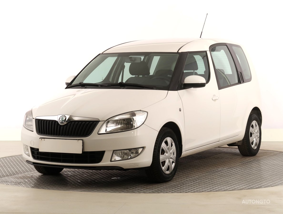 Škoda Roomster, 2011 - pohled č. 3