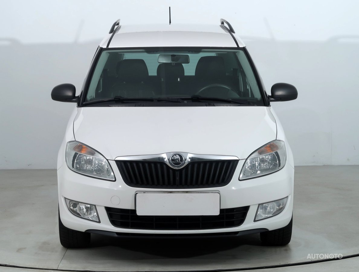 Škoda Roomster, 2014 - pohled č. 2