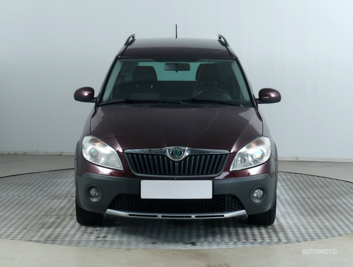 Škoda Roomster, 2010 - pohled č. 2