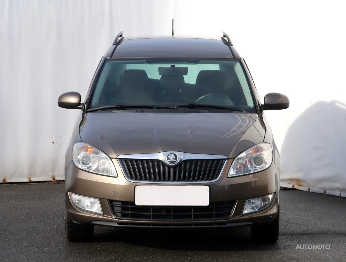 Škoda Roomster, 2013 - pohled č. 2