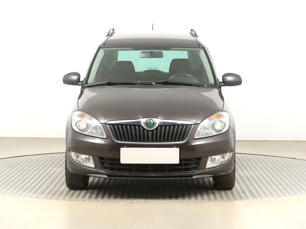 Škoda Roomster, 2010 - pohled č. 2